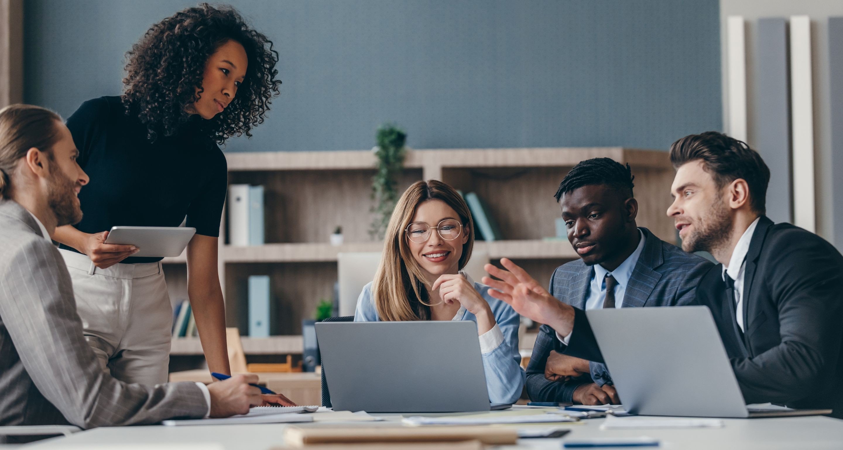 Critical thinking skills and GenAI: challenge your thinking, improve your outputs